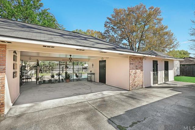 1925 W Marsden Pl, Baton Rouge, LA 70816
