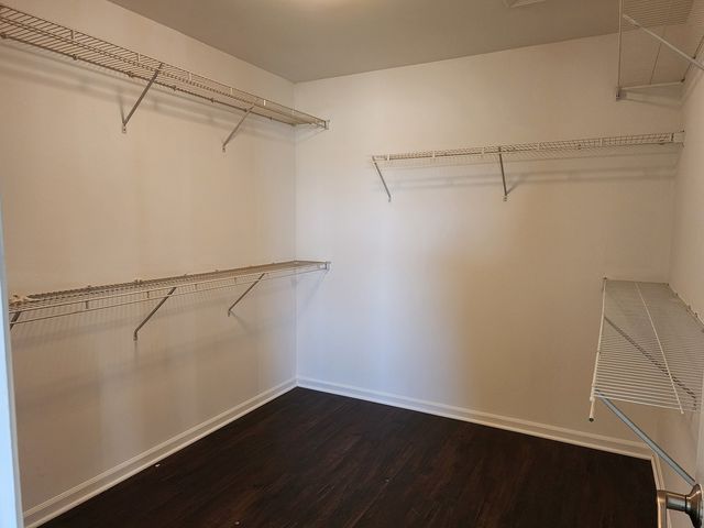 1306 RIVERHAVEN Trail, Joliet, IL 60431