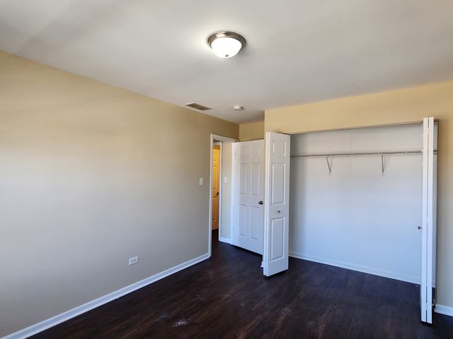 1306 RIVERHAVEN Trail, Joliet, IL 60431