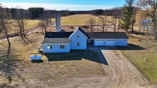 105 40th Avenue, Millbrook Twp, MI 48886