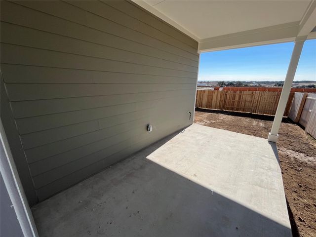 116 Clover BND, Liberty Hill, TX 78642