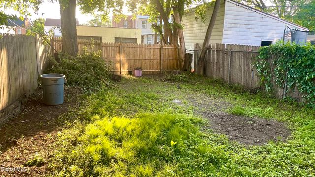 379 3rd Street Unit 1, Troy, NY 12180