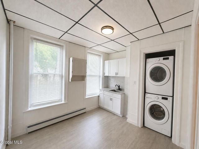 379 3rd Street Unit 1, Troy, NY 12180