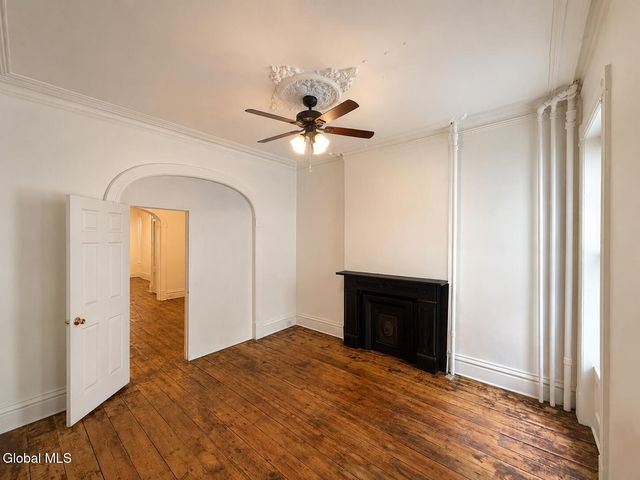 379 3rd Street Unit 1, Troy, NY 12180