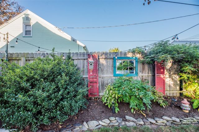 234 Pemberton Road, Irondequoit, NY 14622