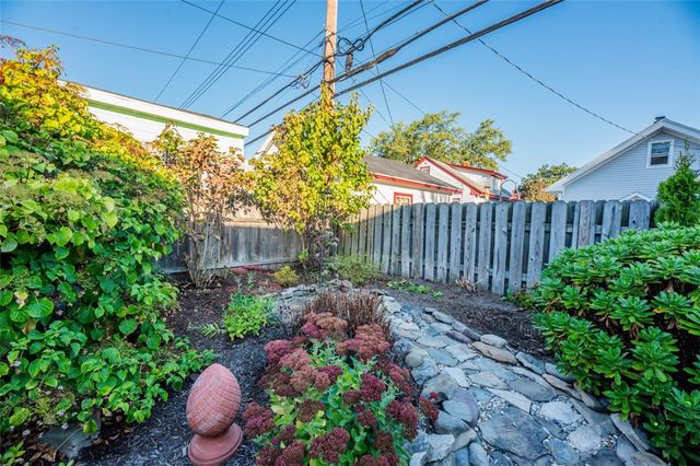 234 Pemberton Road, Irondequoit, NY 14622