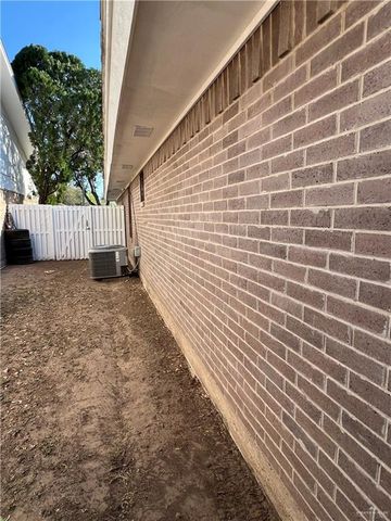 2401 S Jackson Road 9, Pharr, TX 78577