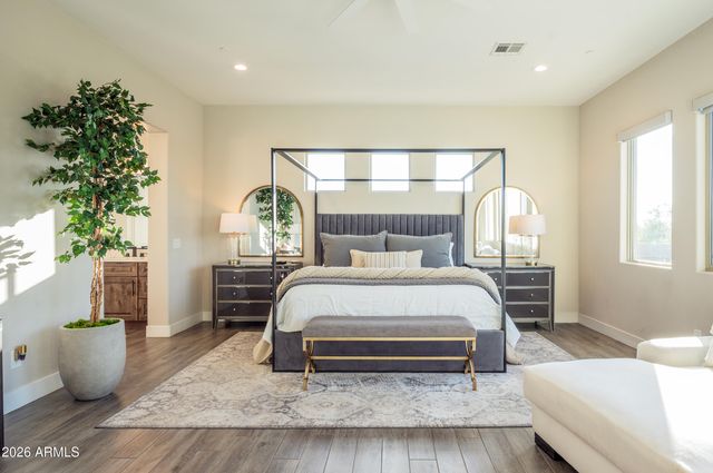 35584 N ROLLING CREEK Drive, Cave Creek, AZ 85331