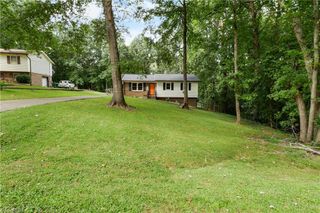 3390 Goslen Drive, Pfafftown, NC 27040