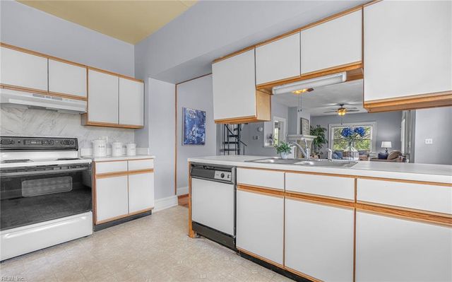 1567 Fleetwood AVE, Norfolk, VA 23502