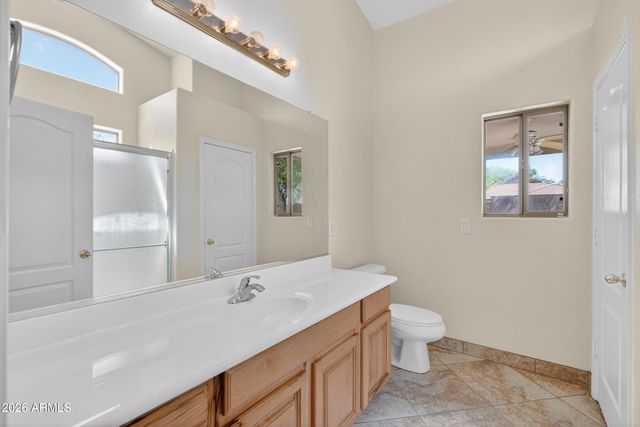 1111 E PALOMINO Way, San Tan Valley, AZ 85143