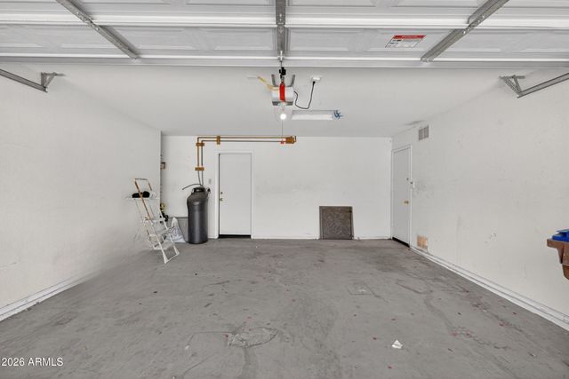 1111 E PALOMINO Way, San Tan Valley, AZ 85143