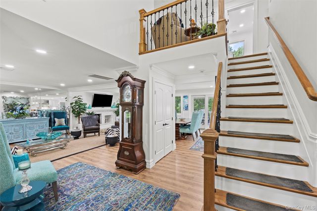 5 Buena Vista Road, Port Jefferson, NY 11777