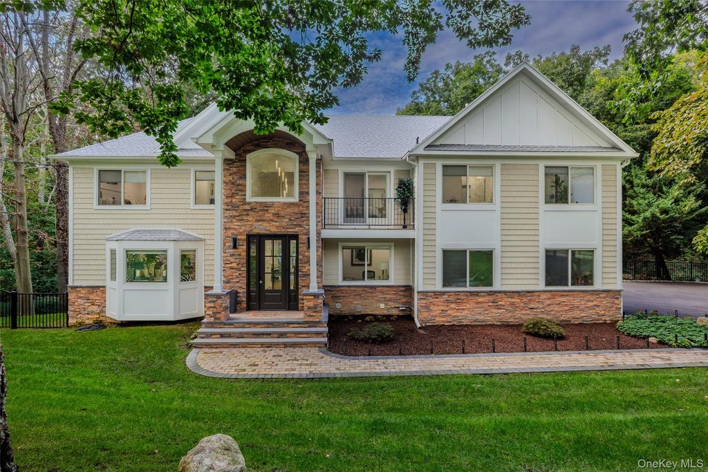 5 Buena Vista Road, Port Jefferson, NY 11777 — photo 2
