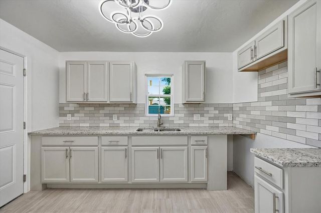 2901 SW SW 39th Terrace, Oklahoma City, OK 73119
