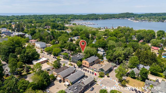 36 Center Street 6, Douglas, MI 49406