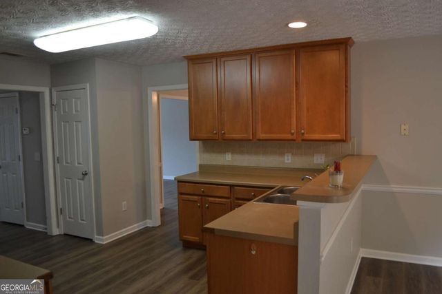 3040 Battlement Circle, Loganville, GA 30052