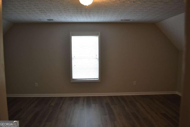 3040 Battlement Circle, Loganville, GA 30052