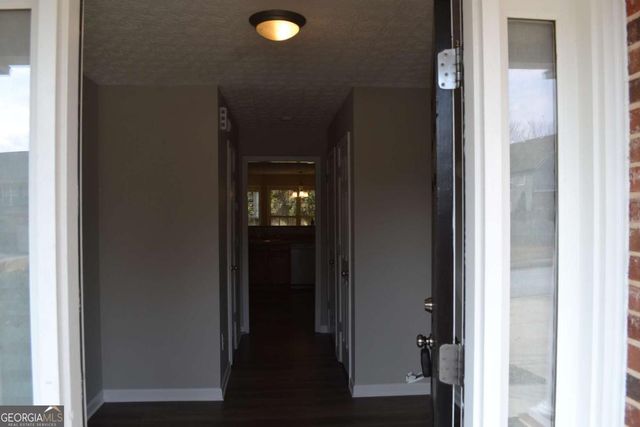 3040 Battlement Circle, Loganville, GA 30052