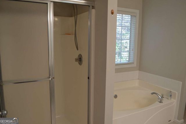 3040 Battlement Circle, Loganville, GA 30052