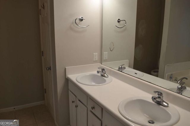 3040 Battlement Circle, Loganville, GA 30052