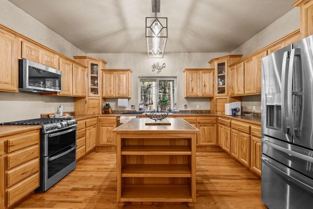 32833 California 44, Shingletown, CA 96088