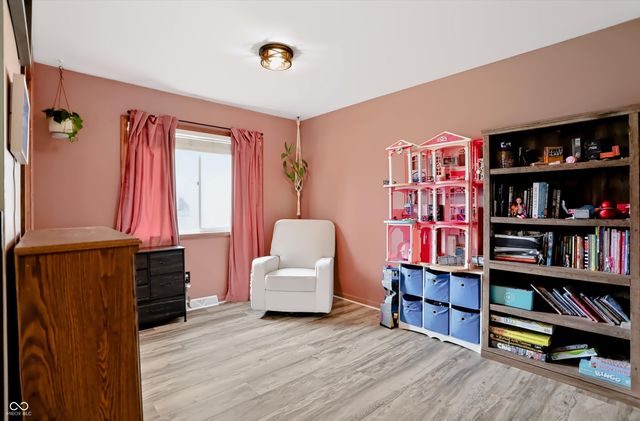 166 Altum Court, Bargersville, IN 46106