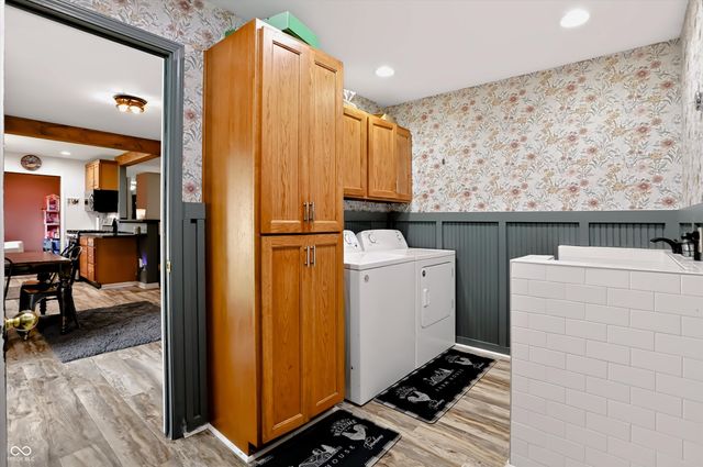 166 Altum Court, Bargersville, IN 46106