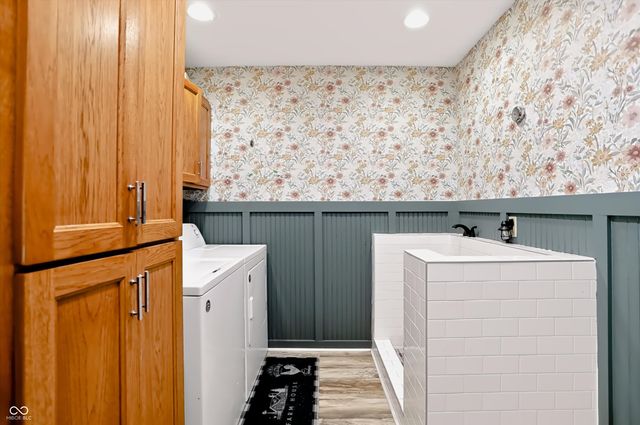 166 Altum Court, Bargersville, IN 46106