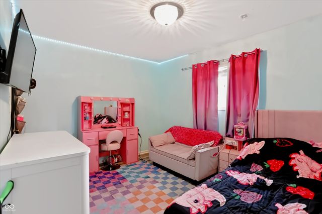 166 Altum Court, Bargersville, IN 46106