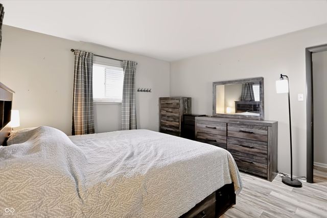 166 Altum Court, Bargersville, IN 46106