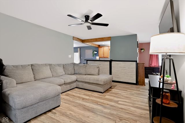 166 Altum Court, Bargersville, IN 46106