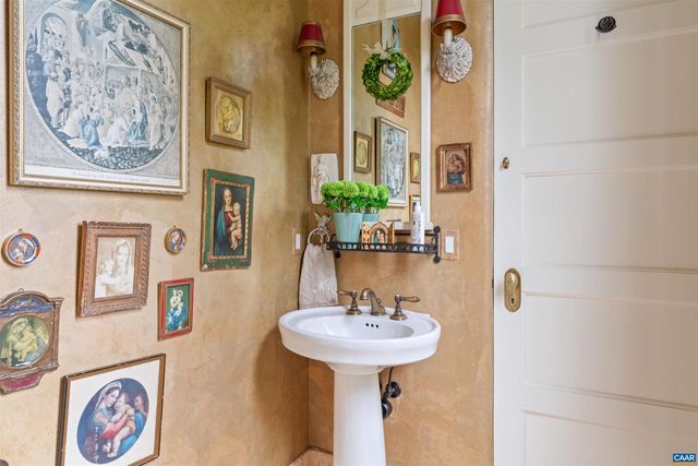 4578 RUTH RD, Madison, VA 22727