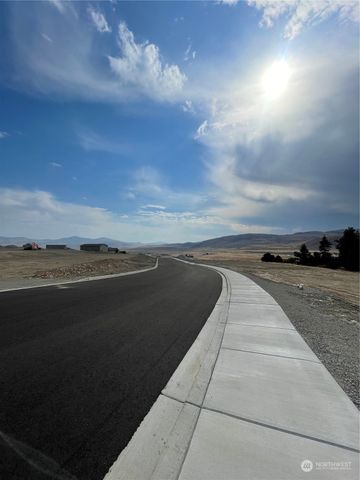 17 Parks Drive, Okanogan, WA 98840