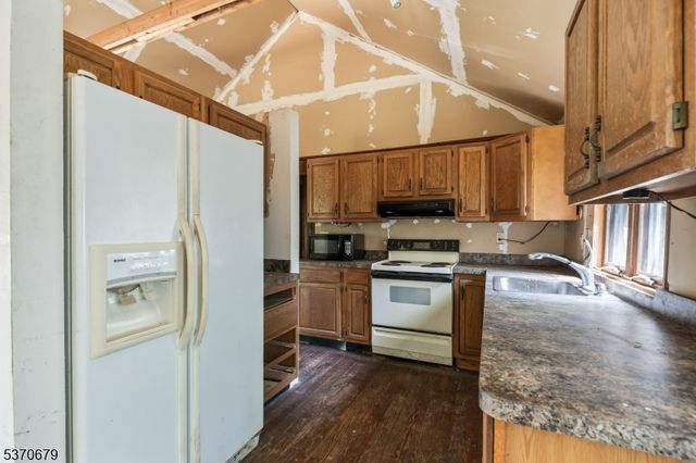 174 Highland Lakes Rd, Vernon Twp., NJ 07422