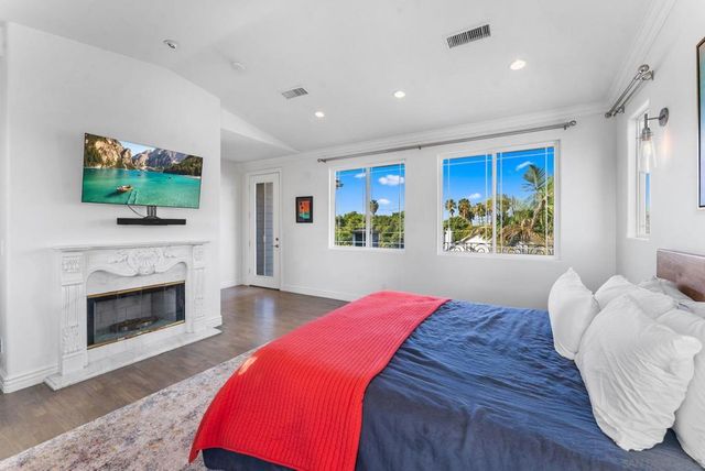 1550 Morenci St, San Diego, CA 92110