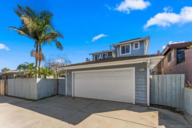 1550 Morenci St, San Diego, CA 92110
