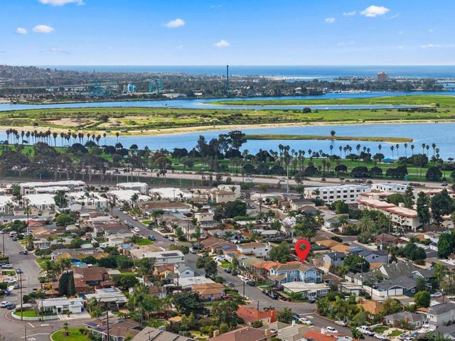 1550 Morenci St, San Diego, CA 92110