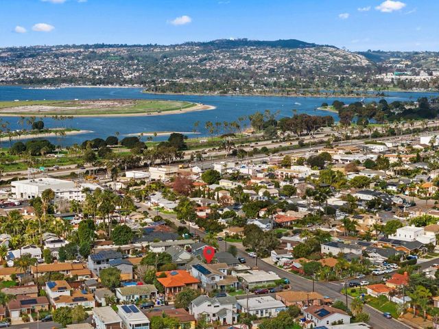 1550 Morenci St, San Diego, CA 92110