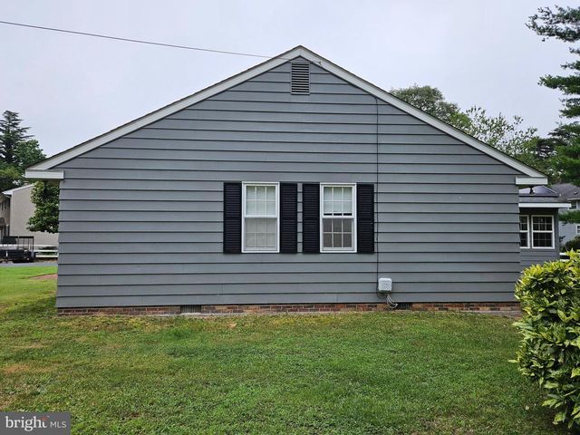 9732 EVERGREEN AVE, Seaford, DE 19973