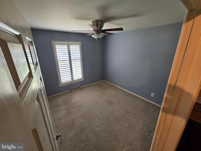 9732 EVERGREEN AVE, Seaford, DE 19973