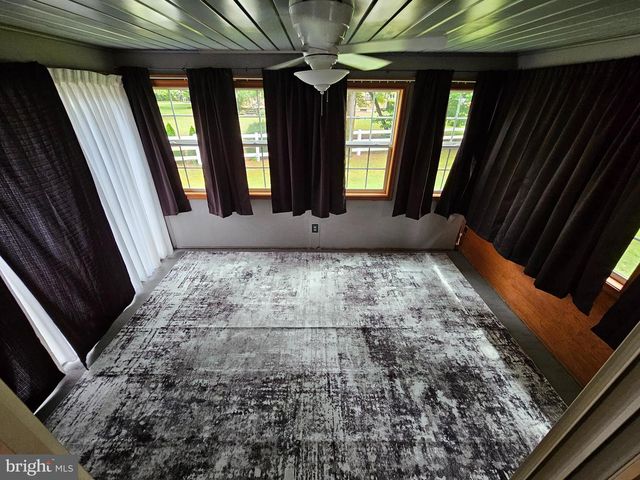 9732 EVERGREEN AVE, Seaford, DE 19973