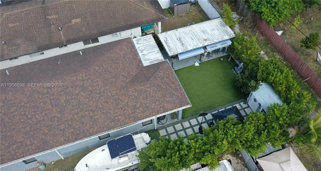 885 NE 3rd Ave, Homestead, FL 33030