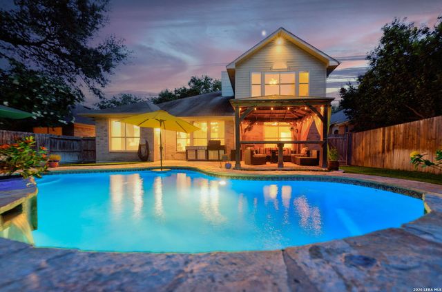 3035 Fall Mist Dr, San Antonio, TX 78247