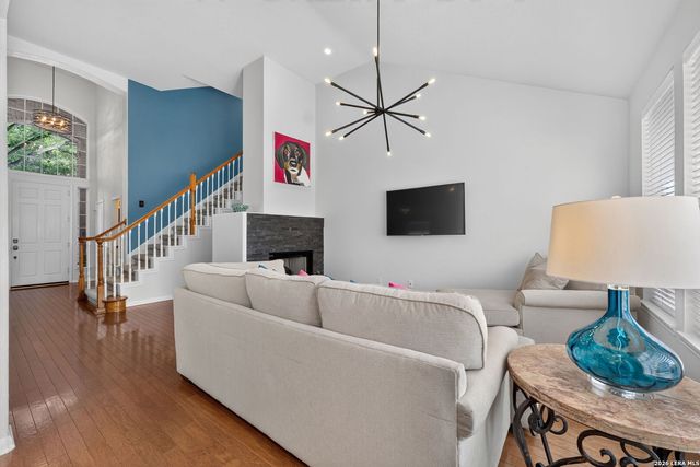 3035 Fall Mist Dr, San Antonio, TX 78247