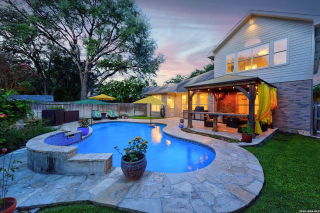 3035 Fall Mist Dr, San Antonio, TX 78247