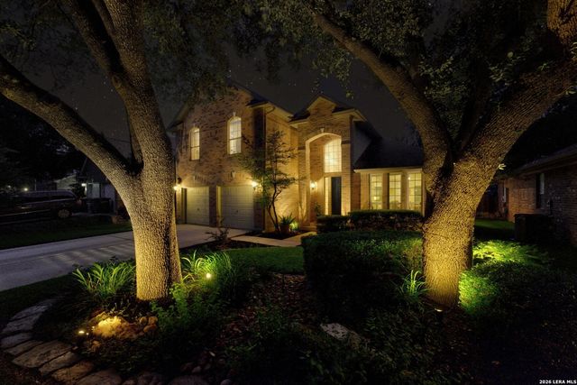 3035 Fall Mist Dr, San Antonio, TX 78247