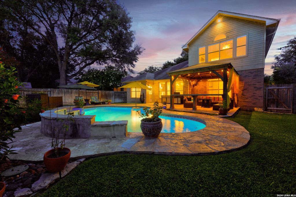 3035 Fall Mist Dr, San Antonio, TX 78247