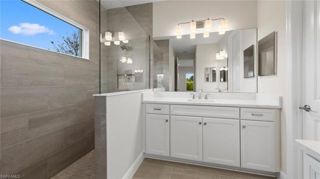 2937 Heritage Pines DR, Fort Myers, FL 33905