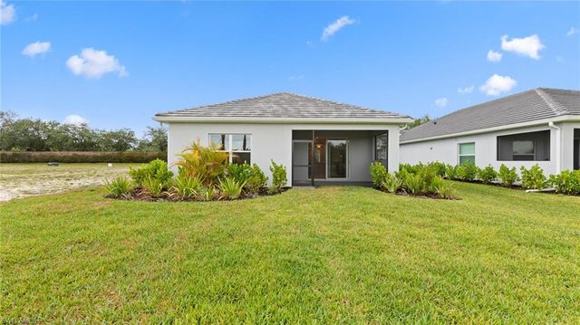2937 Heritage Pines DR, Fort Myers, FL 33905